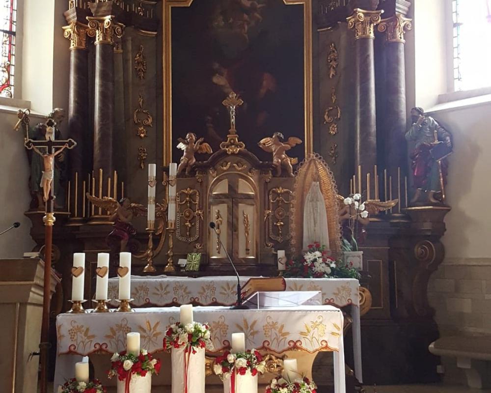 40973666 1852563771445939 8135238550539993088 N