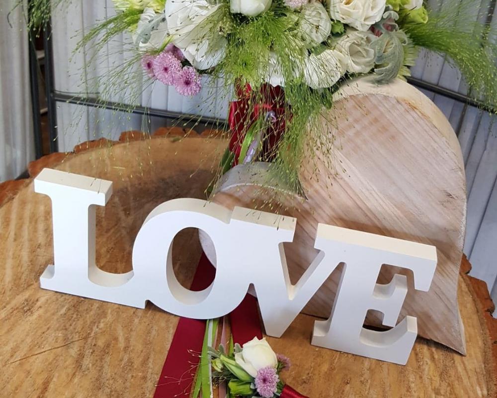 38301074 611690769212478 3984377208436162560 N