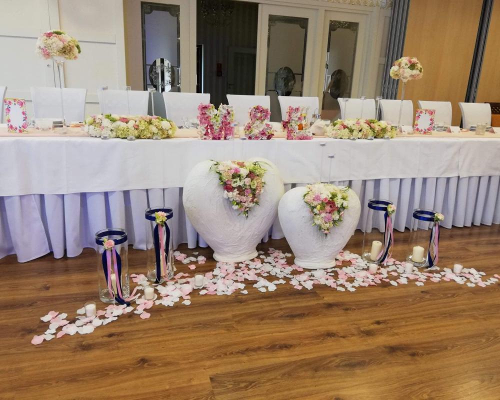 39385423 251745992122979 5432005663653888000 N