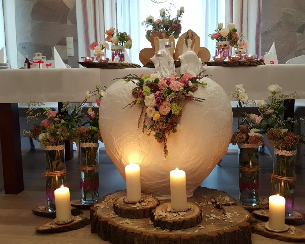 43185868 236847757188958 4443201624000692224 N