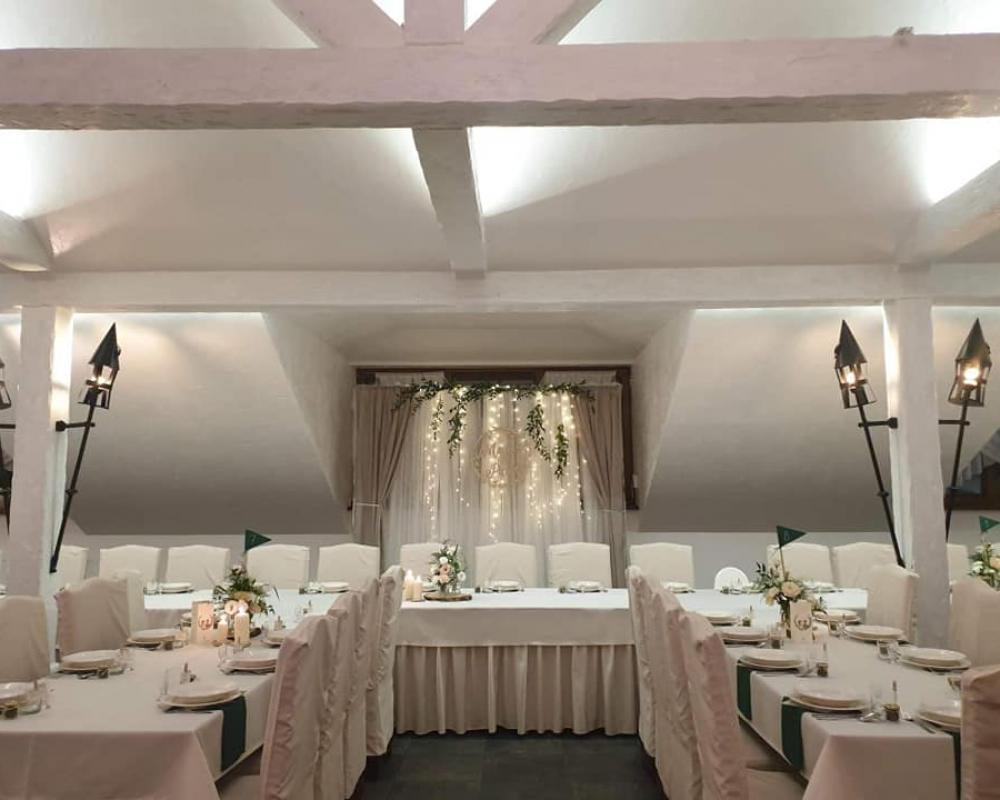 73109439 875110276203858 4208708826389544960 N