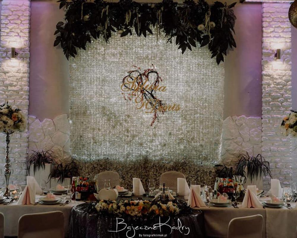 72377427 873709536343932 1664858426351550464 N