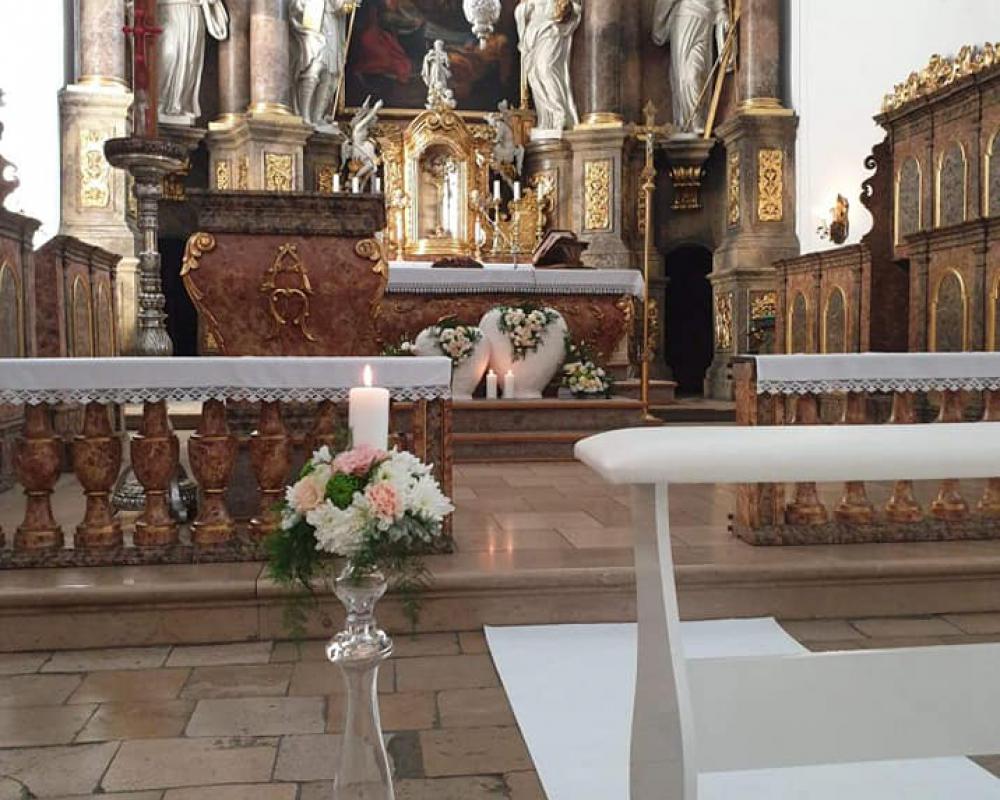 72791738 874396312941921 748747678845763584 N