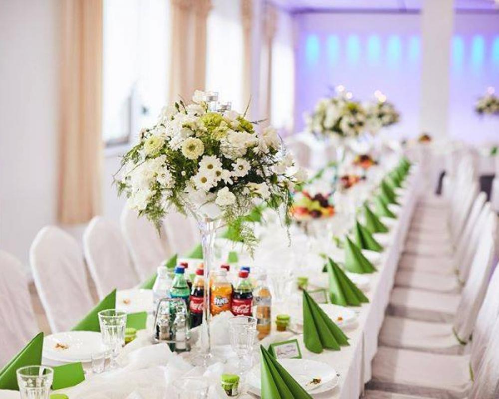 38839145 1034780486695991 1770620119114842112 N